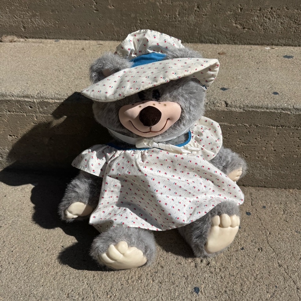 Vtg 1985 Disney Elly Mae Bear Applause Plush VTG‎ Disney